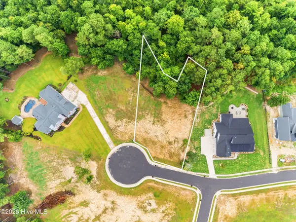 26 W Scarborough Court, Hampstead, NC 28443