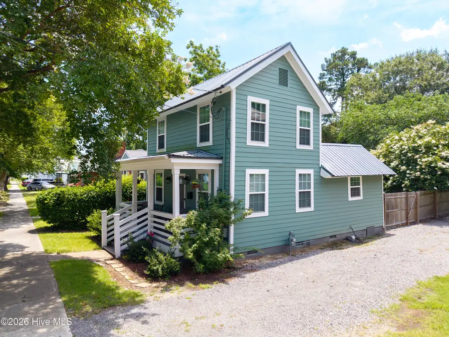 132 E Albemarle Street, Edenton, NC 27932 - #2