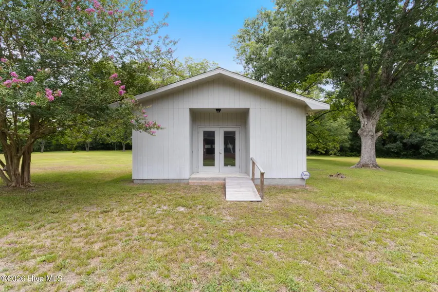 312 N Mitchell Ford Road, Clarkton, NC 28433 - #2