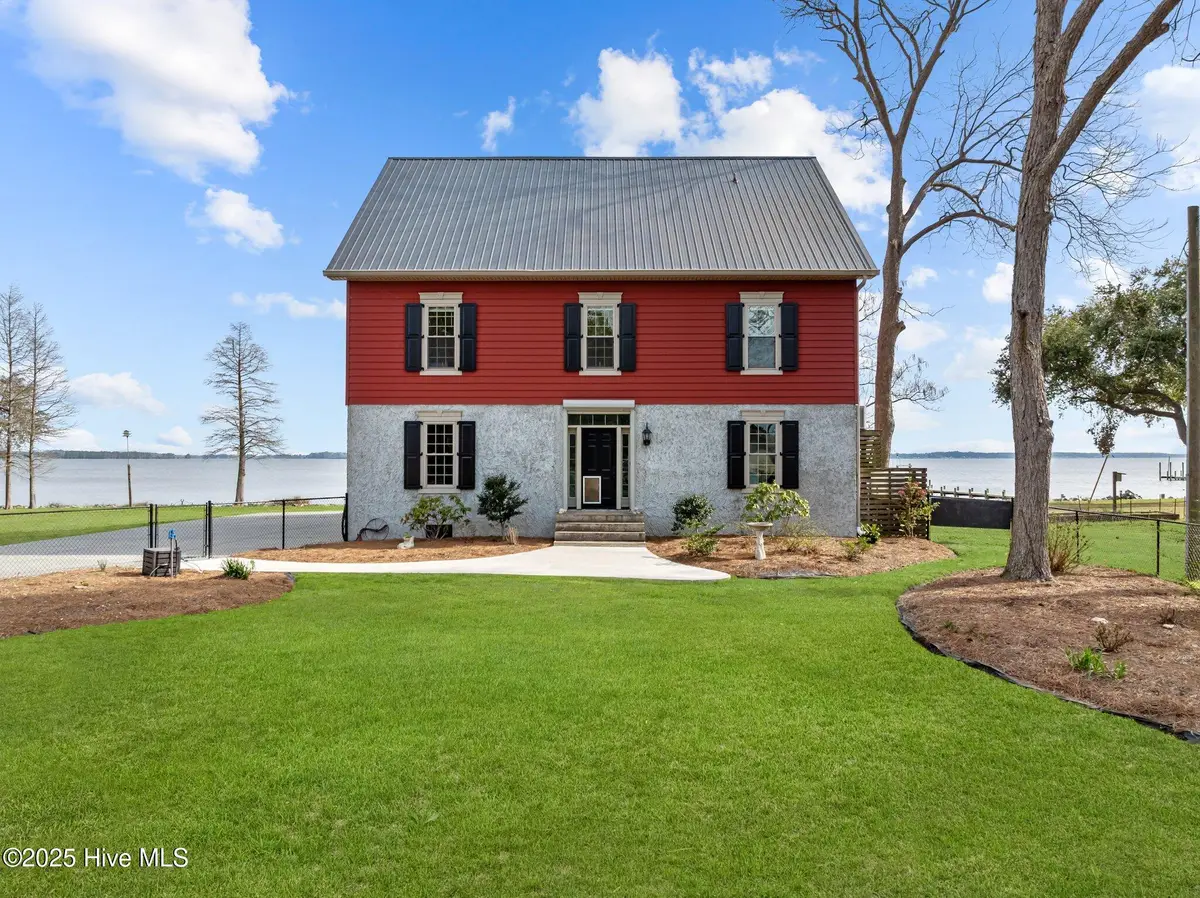 901 Down Shore Road, Blounts Creek, NC 27814 - #1