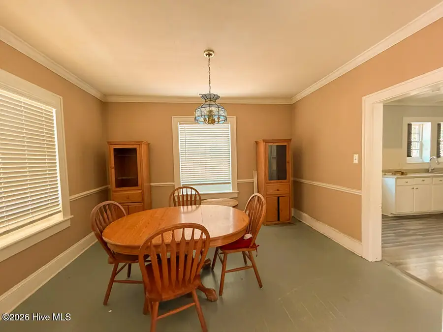 907 E Walnut Street, Goldsboro, NC 27530 - #3