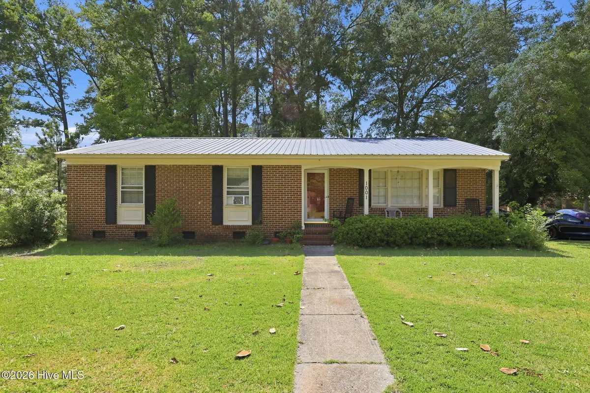 1001 E Scotsdale Road, Laurinburg, NC 28352 - #1