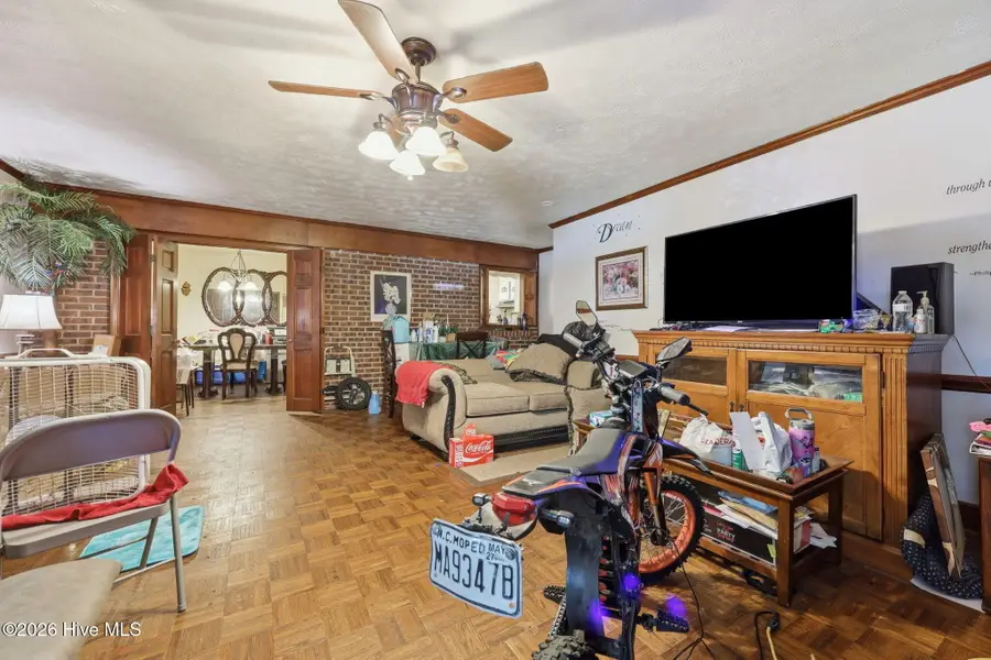 1001 E Scotsdale Road, Laurinburg, NC 28352 - #2