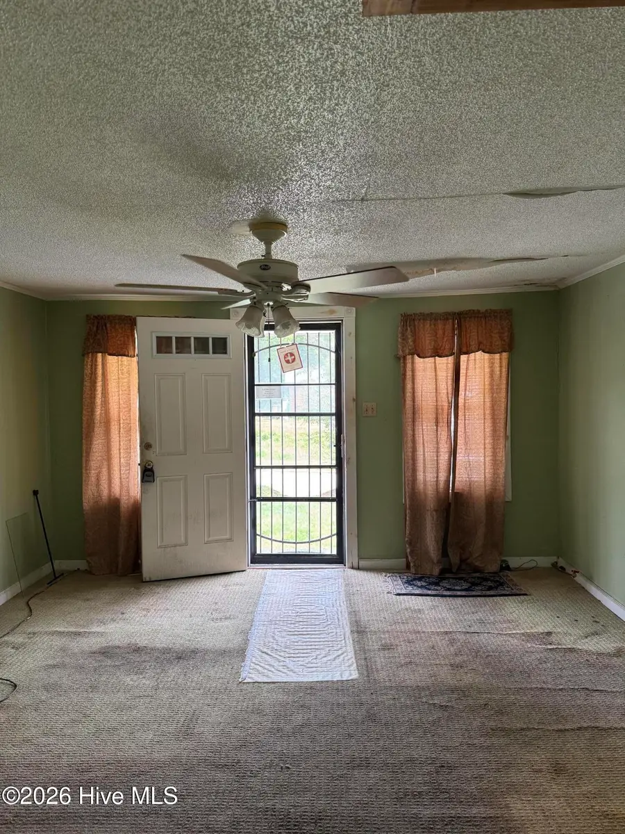 300 Dr Martin Luther King Jr Avenue, Edenton, NC 27932 - #2
