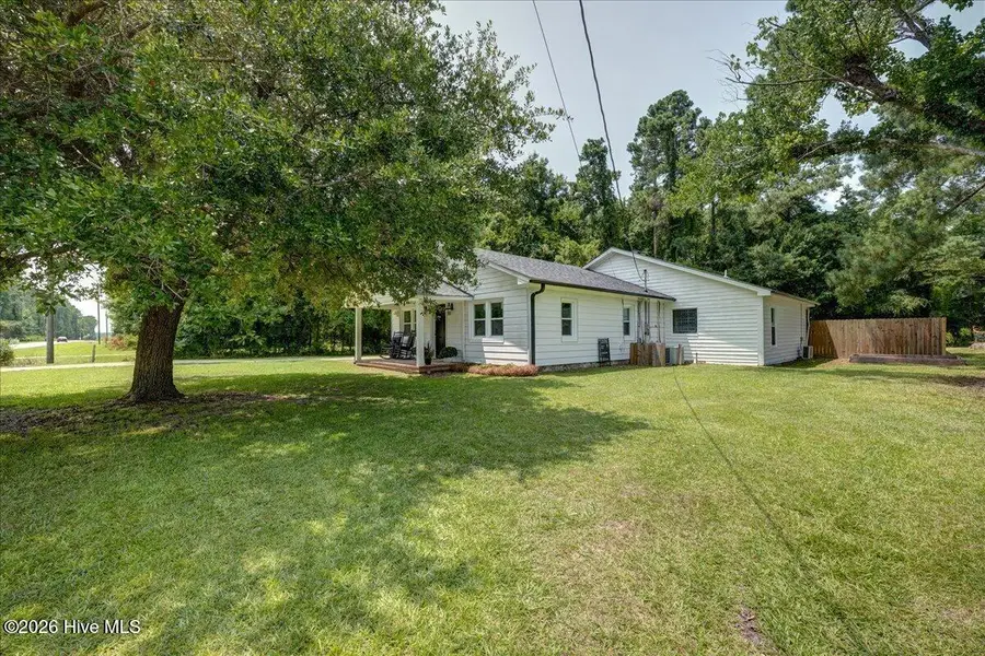 614 W Thurman Road, New Bern, NC 28562 - #3