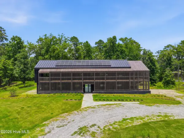 4725 Creeks Junction Road, Blounts Creek, NC 27814