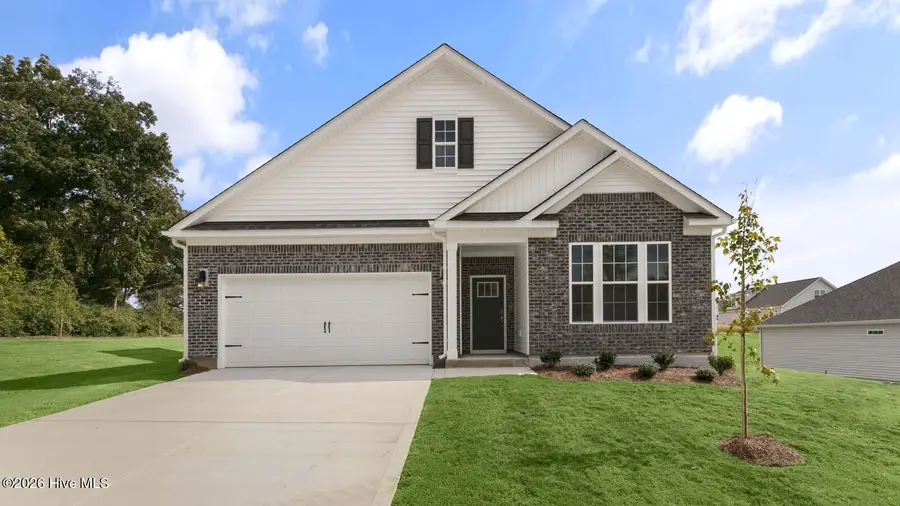 357 Maddox Drive, Aberdeen, NC 28315 - #2