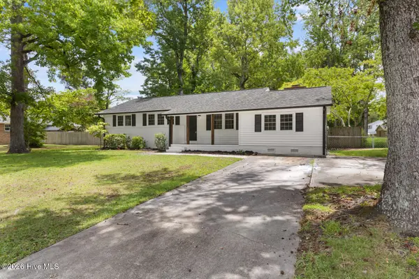 2915 Northwoods Drive, Jacksonville, NC 28540