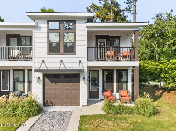 1906 Seacottage Way #8, Wilmington, NC 28403