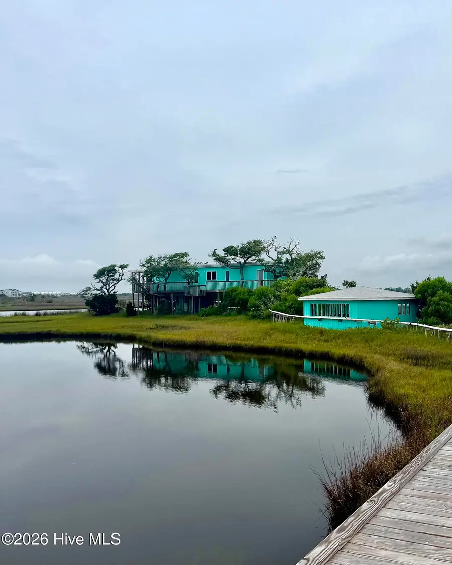 957 Broadway Street, Surf City, NC 28445 - #2