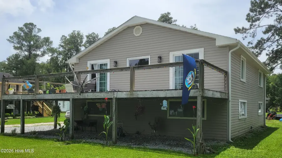 174 S River Drive, Beaufort, NC 28516 - #3