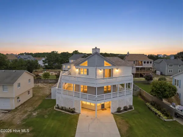 412 W Barracuda Drive, Nags Head, NC 27959