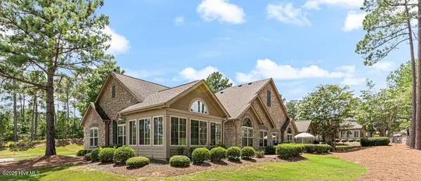 103 E Chelsea Court, Southern Pines, NC 28387