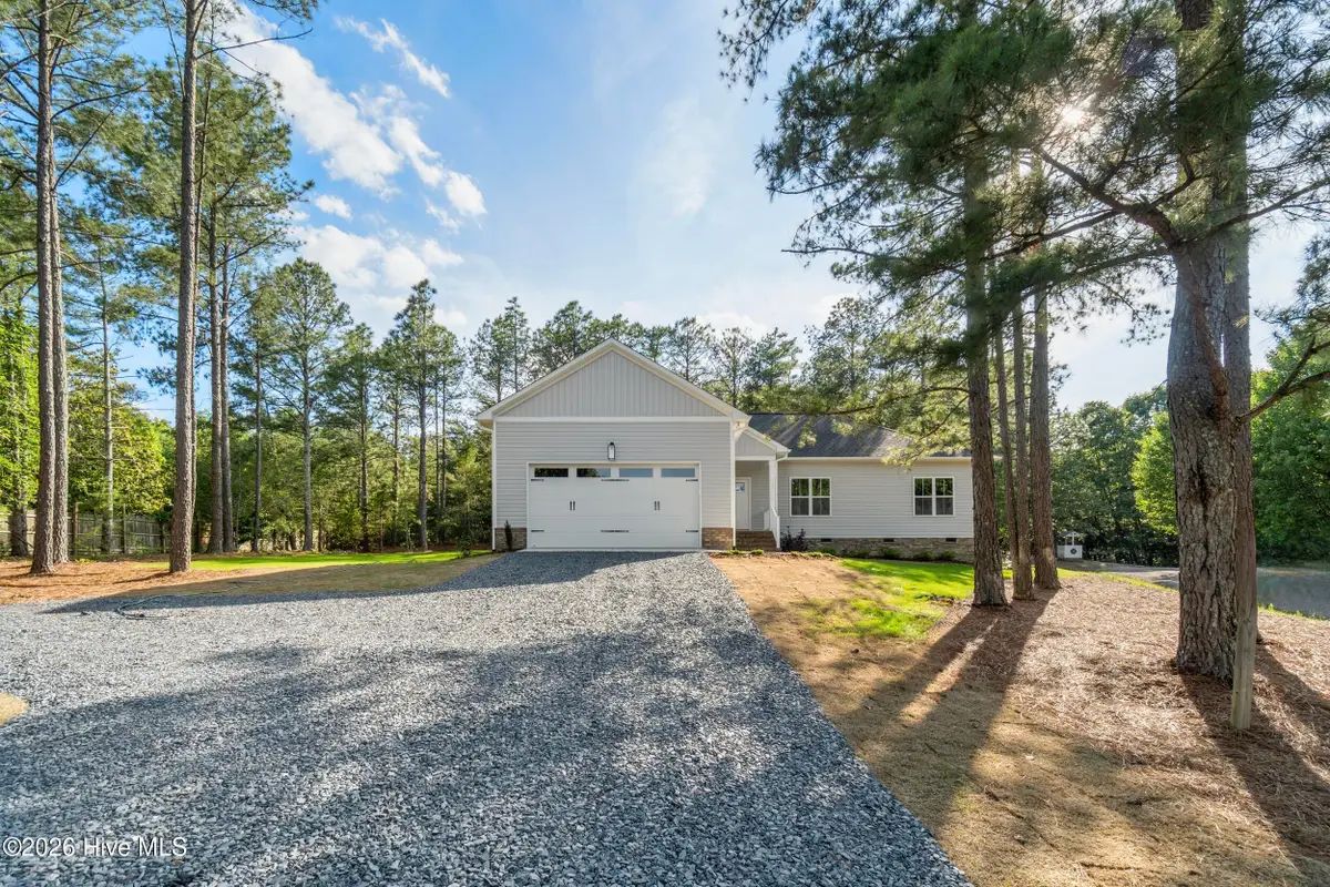 185 Shagbark Court, West End, NC 27376 - #1
