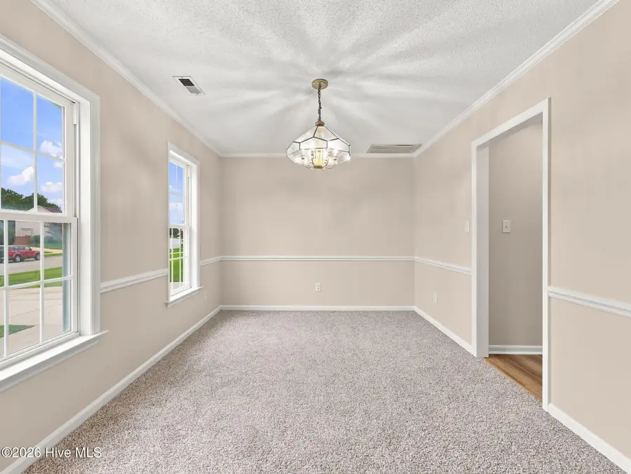 812 Commons Drive N, Jacksonville, NC 28546 - #2