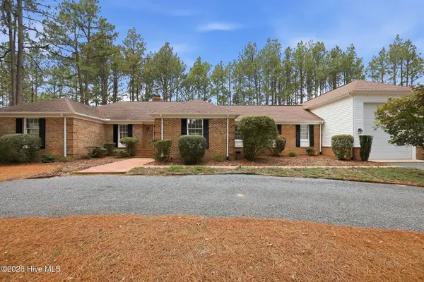 234 Longleaf Drive, West End, NC 27376