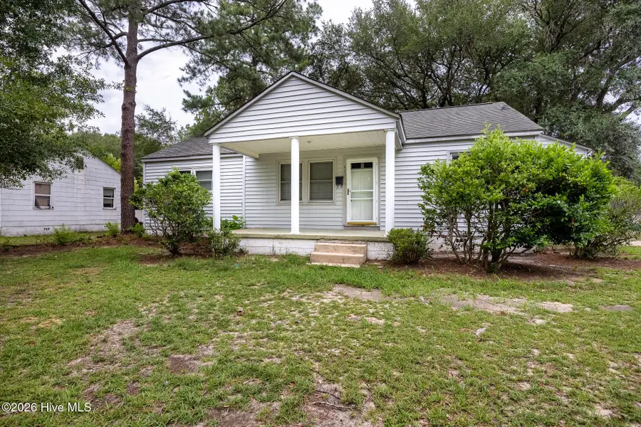 413 Seymour Street, Aberdeen, NC 28315 - #3