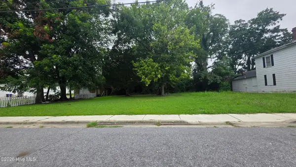 420 N Respess Street, Washington, NC 27889