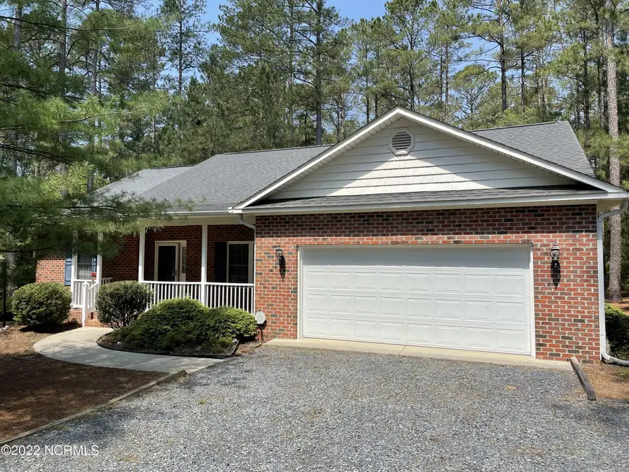 504 Shelton Drive, Aberdeen, NC 28315 - #2