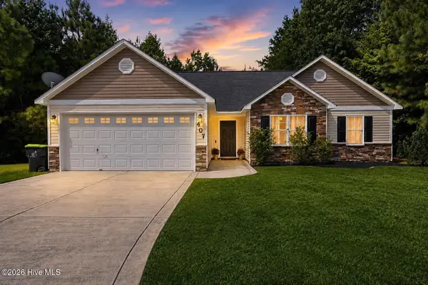 407 Hidden Oaks Drive, Jacksonville, NC 28546