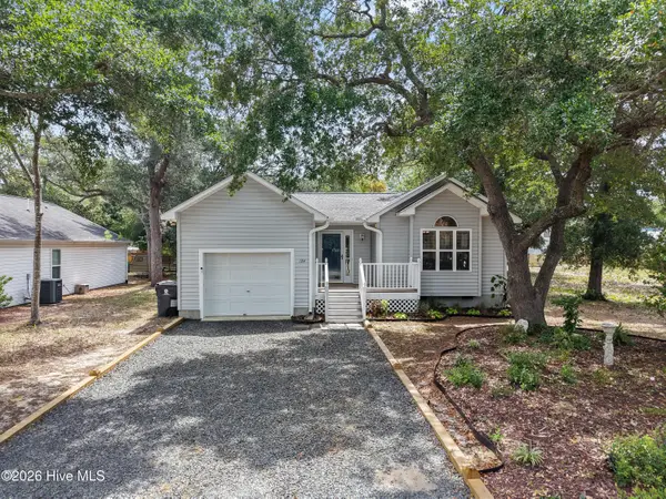 124 NW 8th Street, Oak Island, NC 28465
