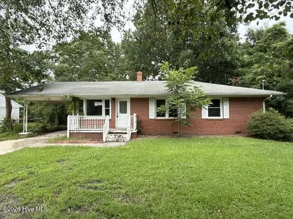 105 Red Oak Street, Jacksonville, NC 28540