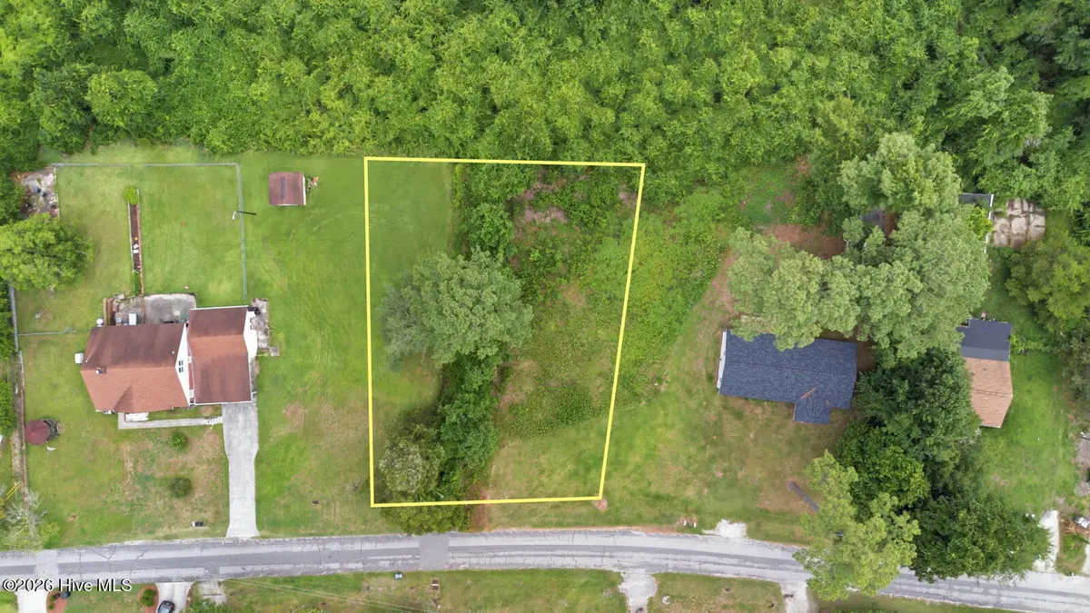 19 East Drive, Jacksonville, NC 28546 - #1