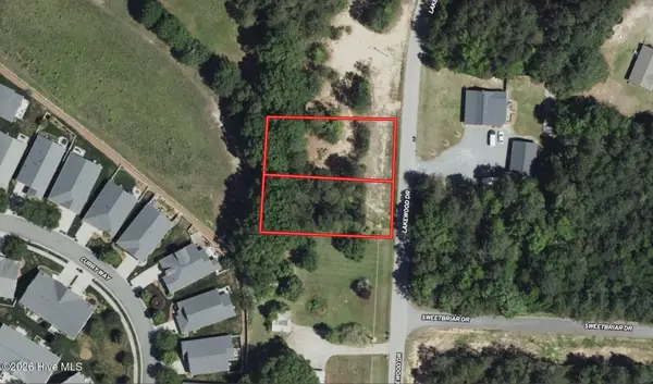 230 Lakewood Drive, Matthews, NC 28104