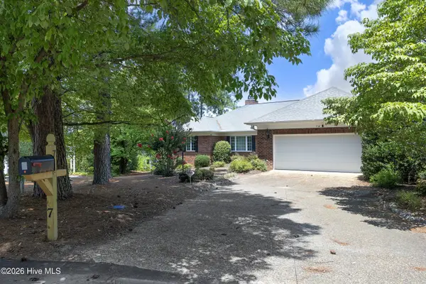 7 Lake Vista Lane, Pinehurst, NC 28374