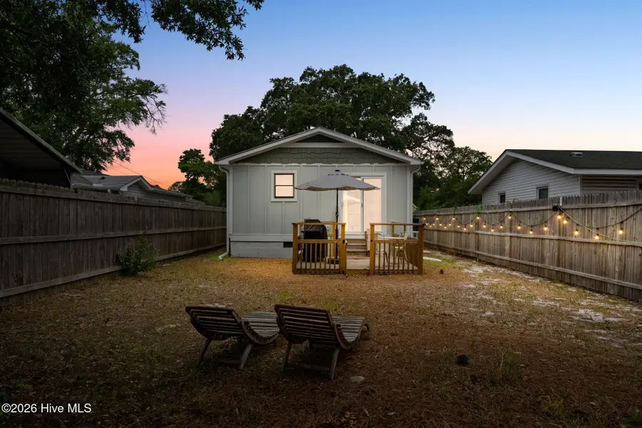 908 N Lord Street, Southport, NC 28461 - #2