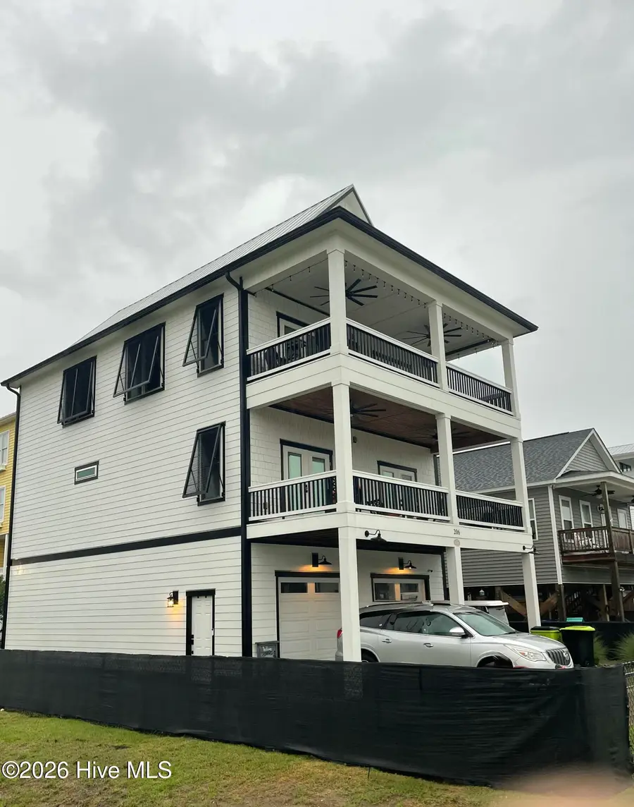 206 S Alabama Avenue, Carolina Beach, NC 28428 - #3