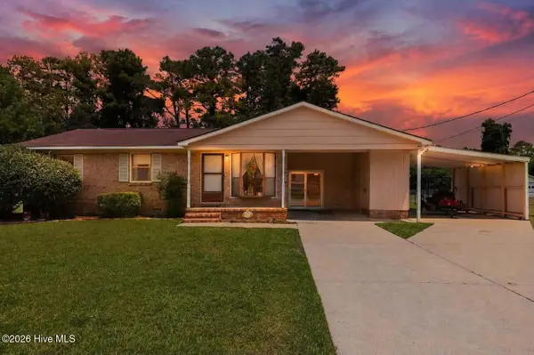 11 Oxford Drive, Jacksonville, NC 28546