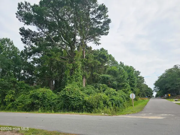1401 E Yacht Drive, Oak Island, NC 28465