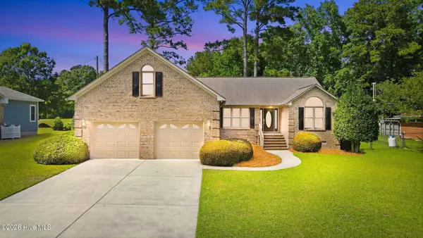5208 Meadowbrook Drive, Trent Woods, NC 28562