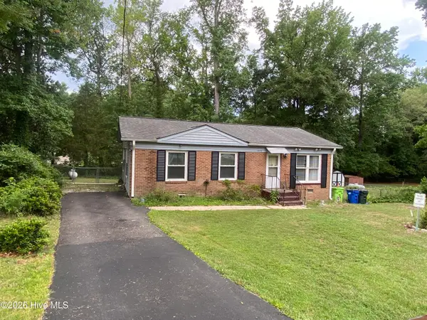 7229 Bentley Circle, Raleigh, NC 27616