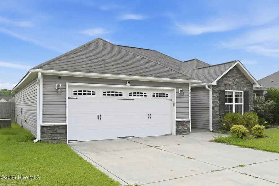 706 Opus Court, Richlands, NC 28574 - #3