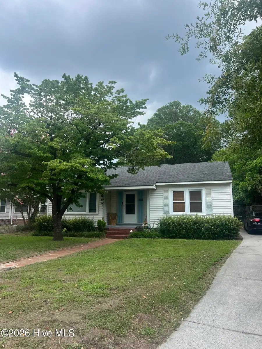 307 Hickory Street, Greenville, NC 27858 - #2