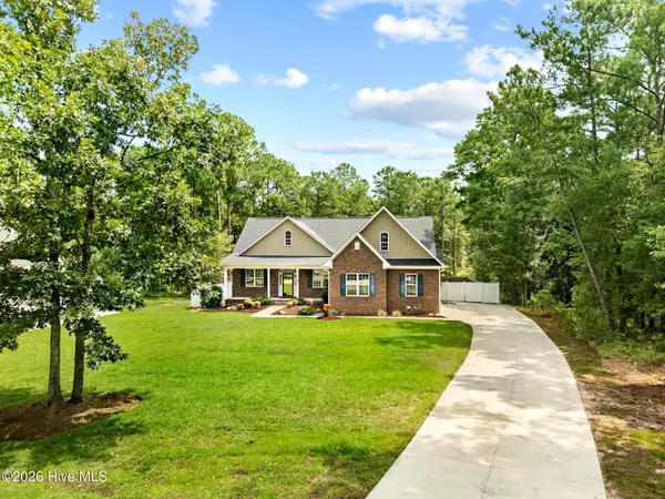 605 Gena Vee Court, Stella, NC 28582