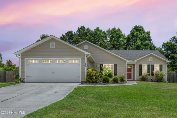 113 Rolling Meadow Drive, Richlands, NC 28574