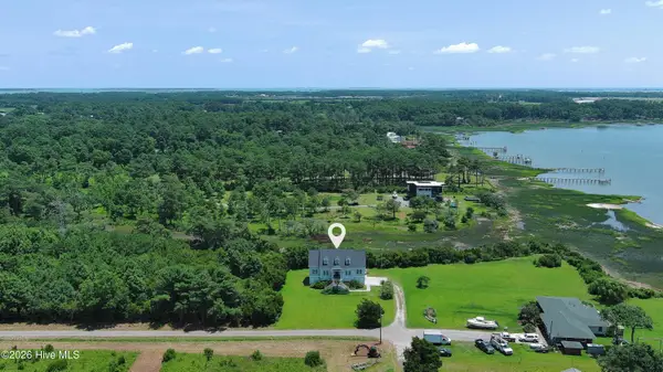 255 Oak Road, Beaufort, NC 28516