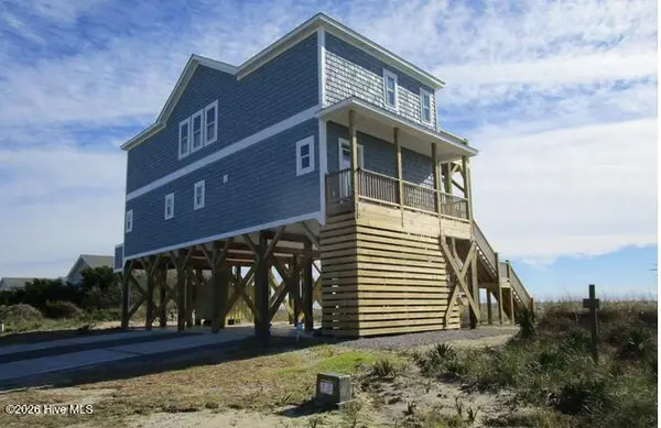 917 E Beach Drive, Oak Island, NC 28465