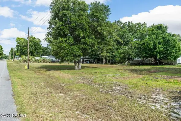 591 Beachview Drive Se, Bolivia, NC 28422