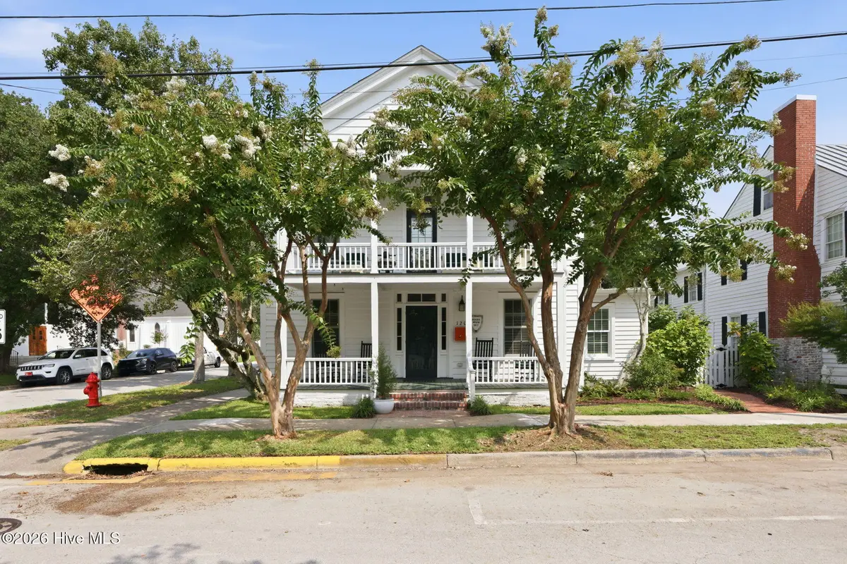 120 Moore Street, Beaufort, NC 28516 - #1