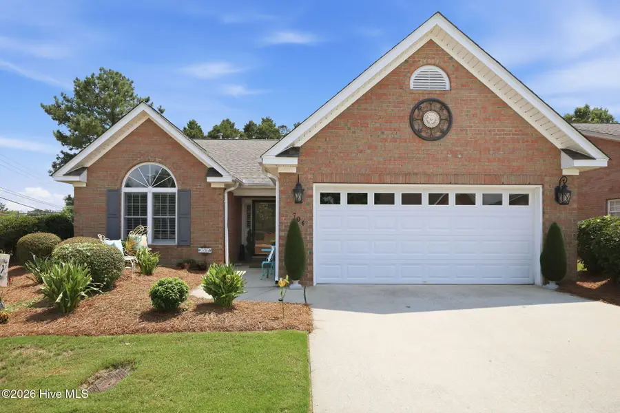 706 Shamrock Way, Greenville, NC 27834 - #2