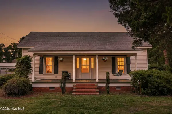 309 E Main Street, Magnolia, NC 28453