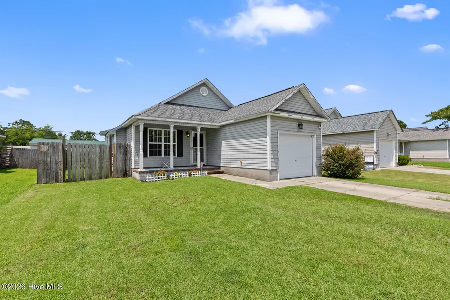 506 Mattocks Avenue, Maysville, NC 28555 - #2
