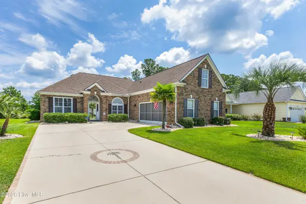 656 Meadowbrook Lane Nw, Calabash, NC 28467