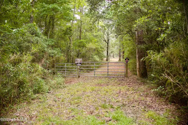 385 Sand Ridge Road, New Bern, NC 28560
