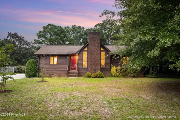 102 Southridge Drive, Greenville, NC 27858