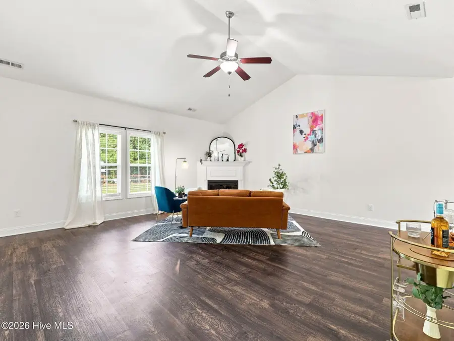 815 Tuscarora Trail, Jacksonville, NC 28546 - #3